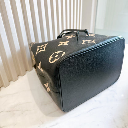 LV Neo Noe Bicolour in Black/Creme
