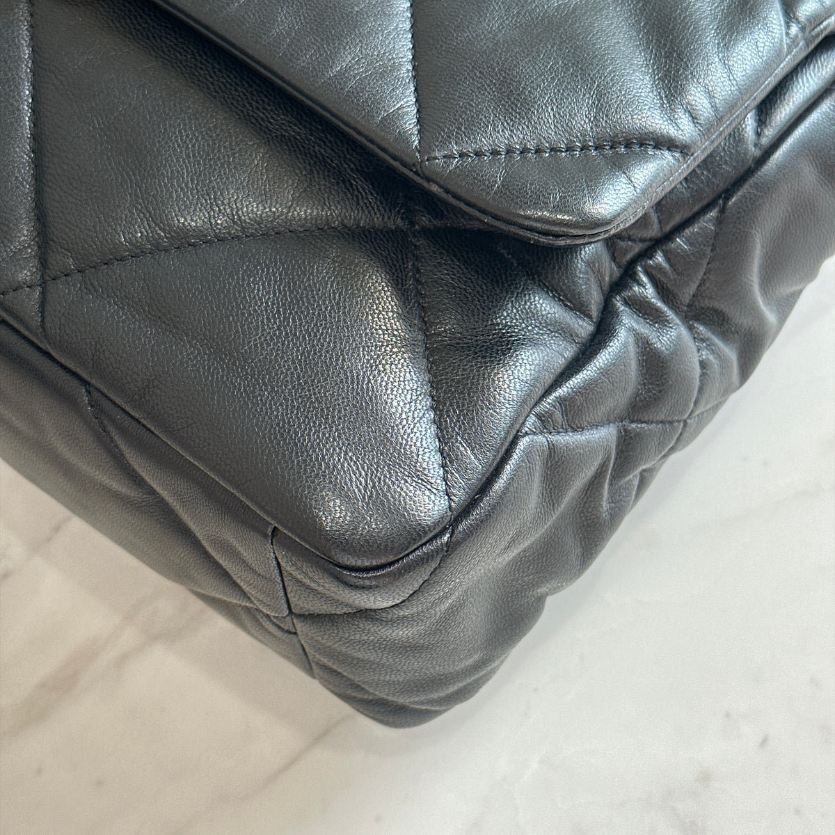 Chanel 19 Medium in Black Goatskin