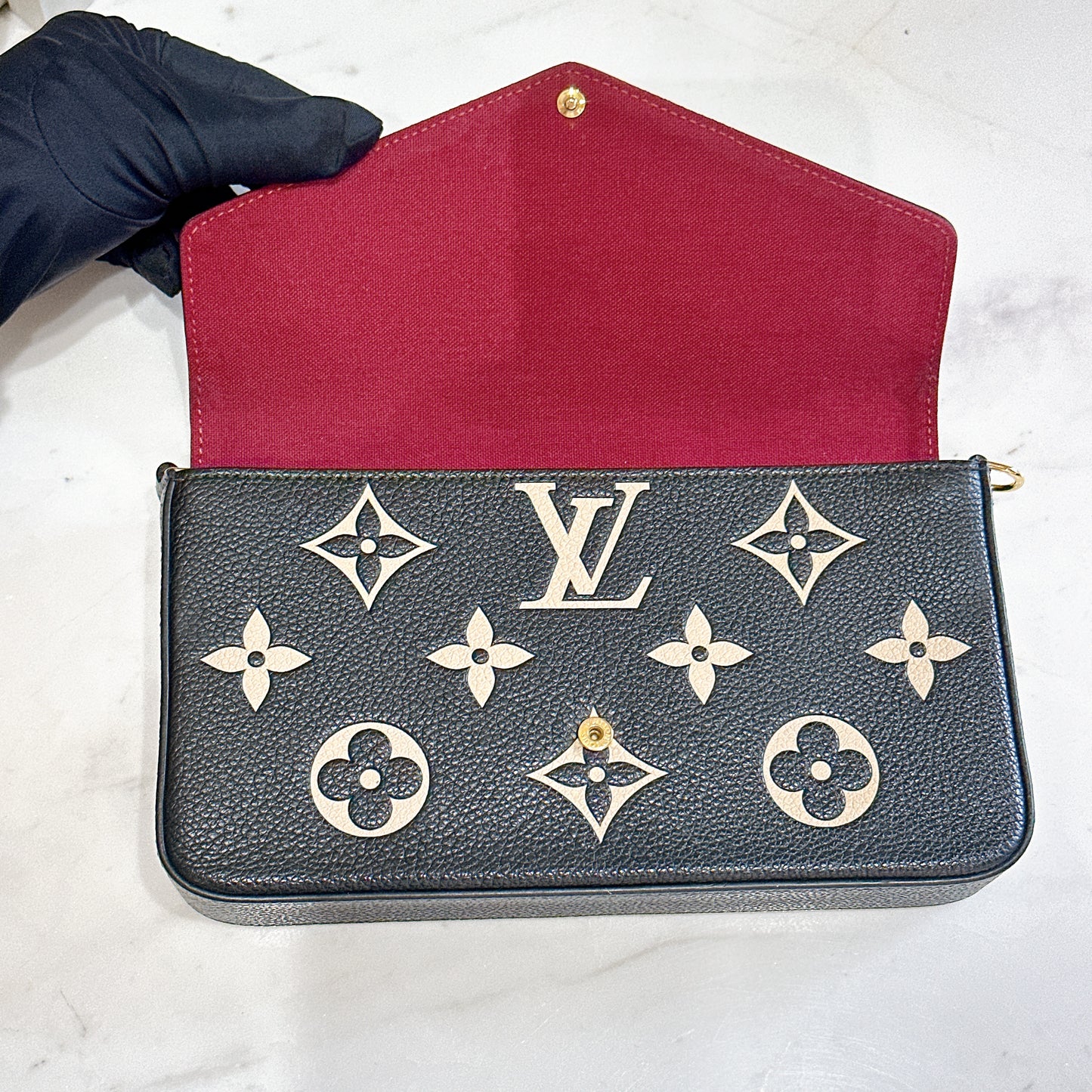 LV Felicie Pochette in Black/Creme