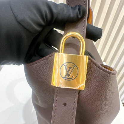 LV Low Key Hobo MM in Smoke
