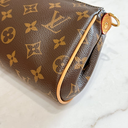 LV Monogram Eva Clutch