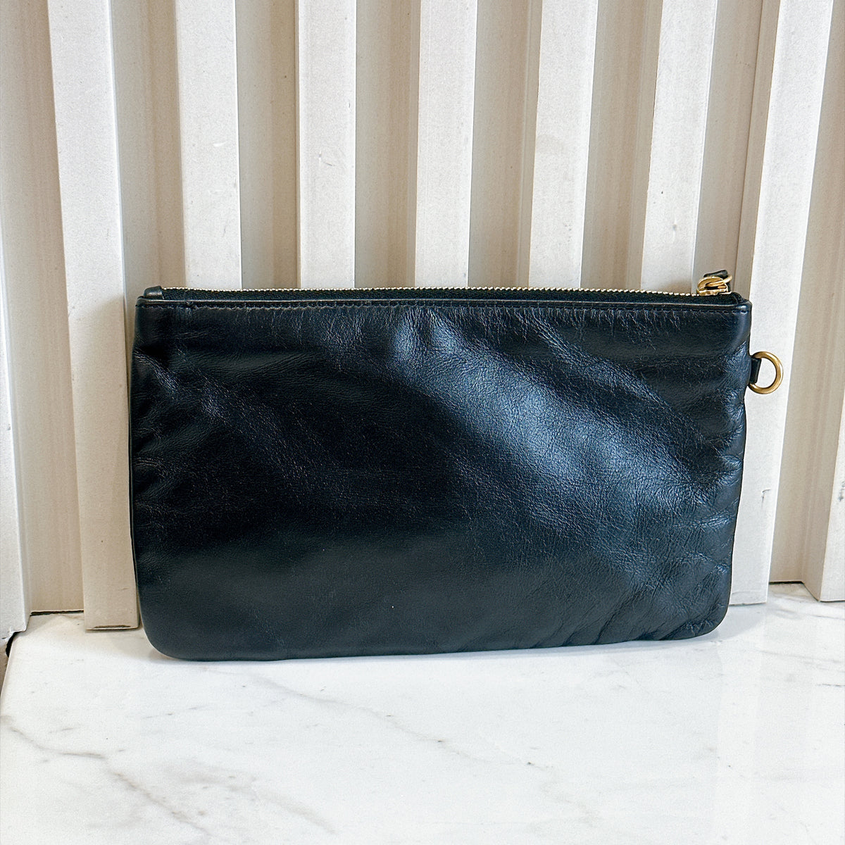 Chanel 22 Large in Black Calfskin GHW