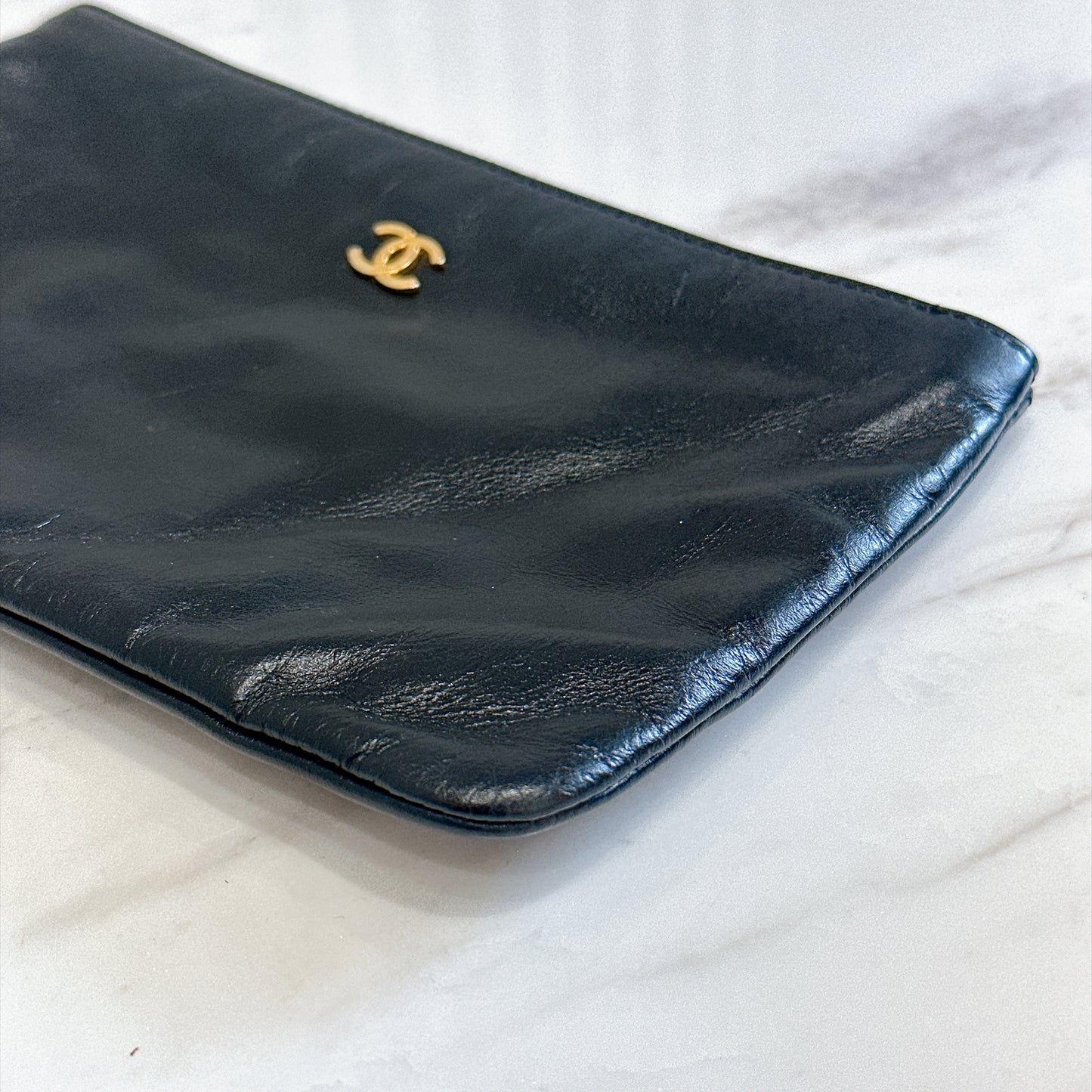 Chanel 22 Large in Black Calfskin GHW