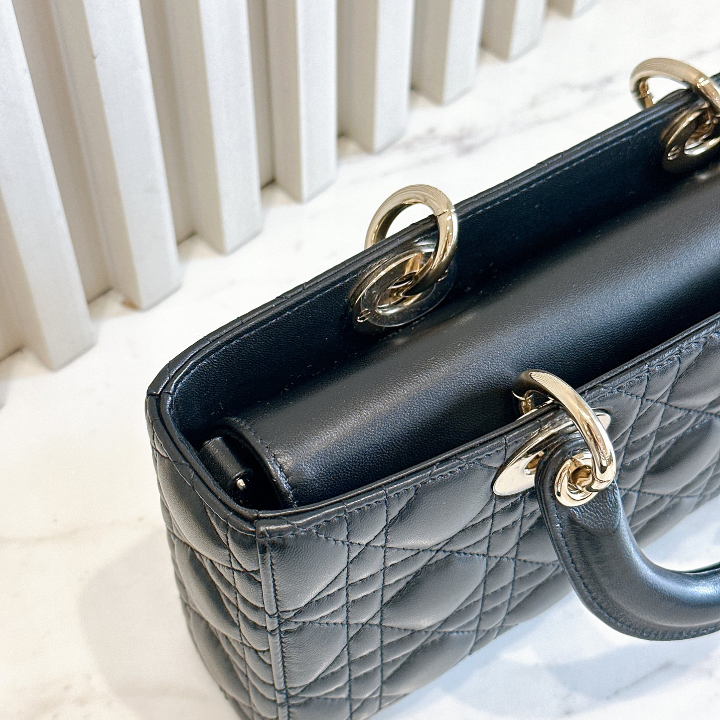 Lady D Joy Medium in Black GHW