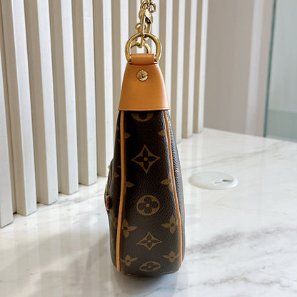 LV Monogram Loop