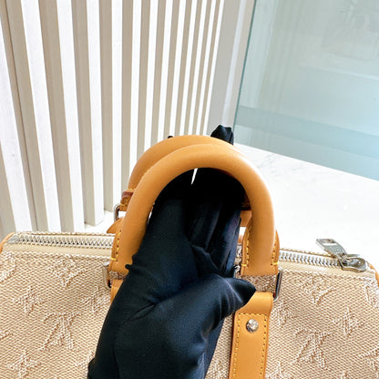 LV Keepall 25 Monogram Heritage
