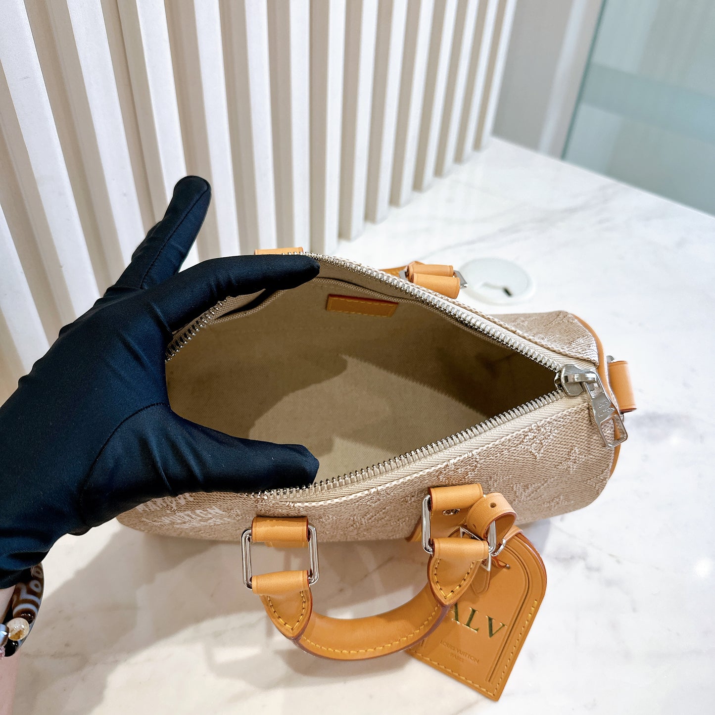 LV Keepall 25 Monogram Heritage