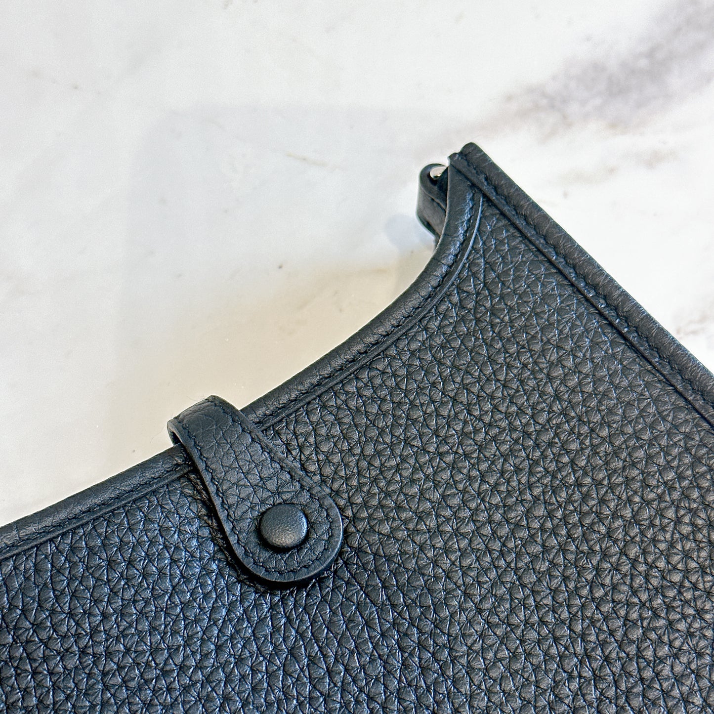 Hermes Mini Evelyne in Noir