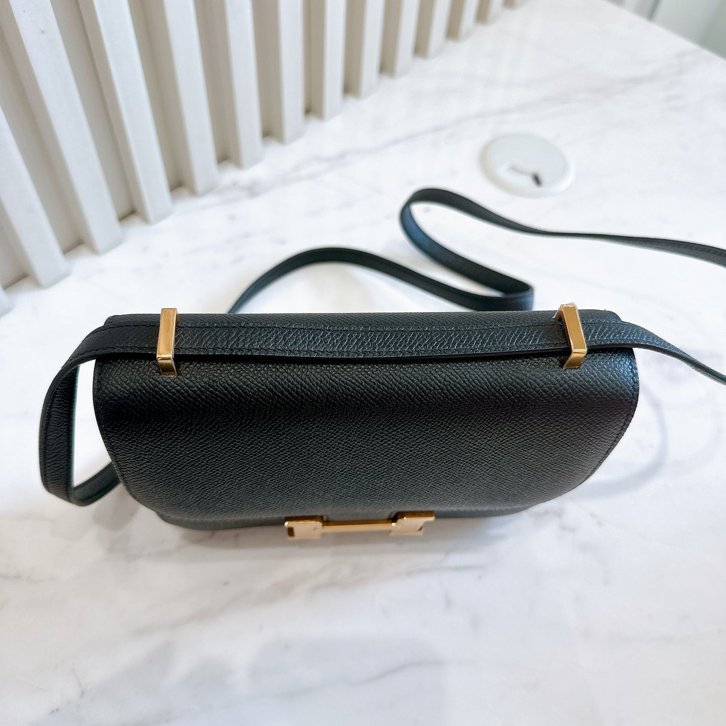 Hermes Constance 18 Epsom in Noir GHW