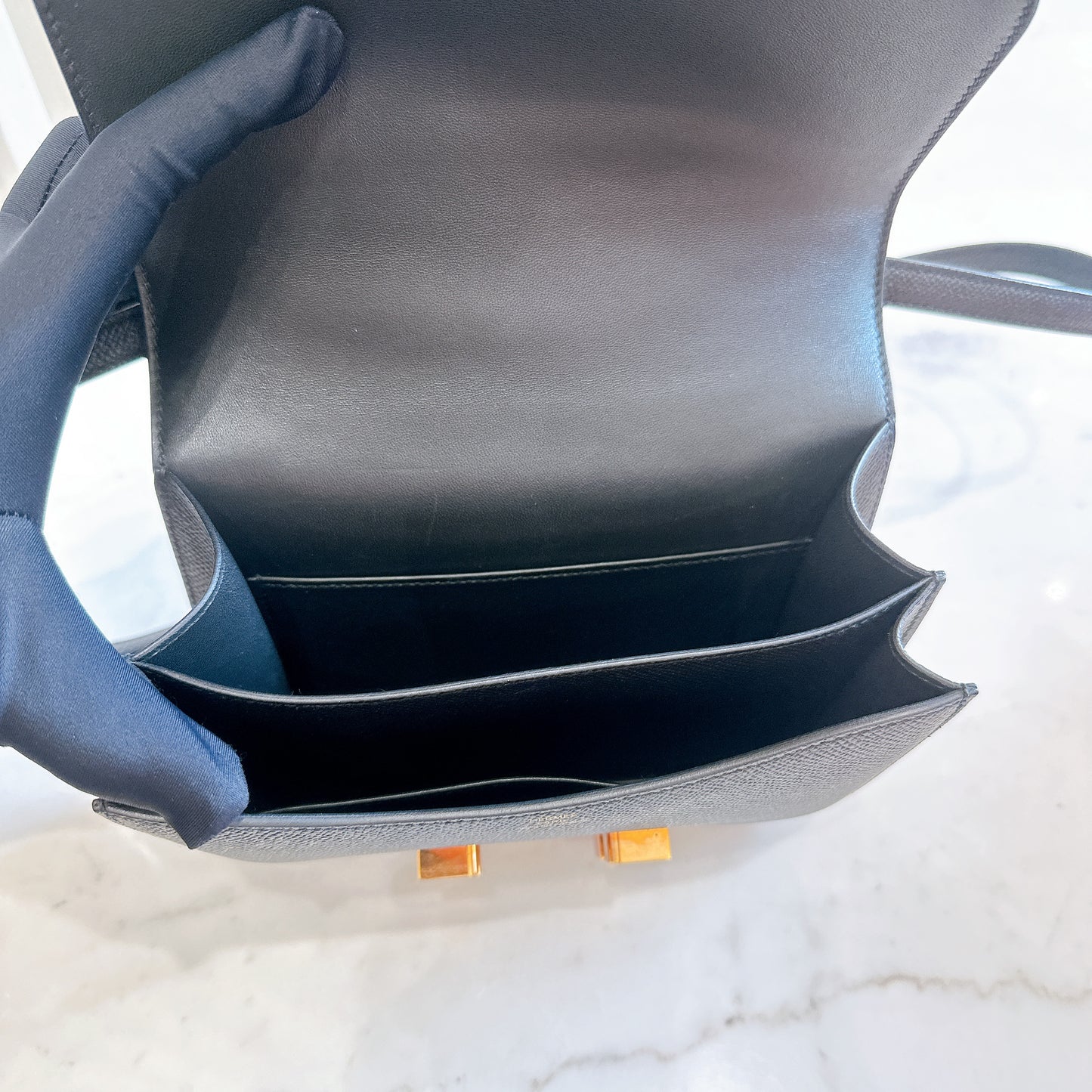 Hermes Constance 18 Epsom in Noir GHW