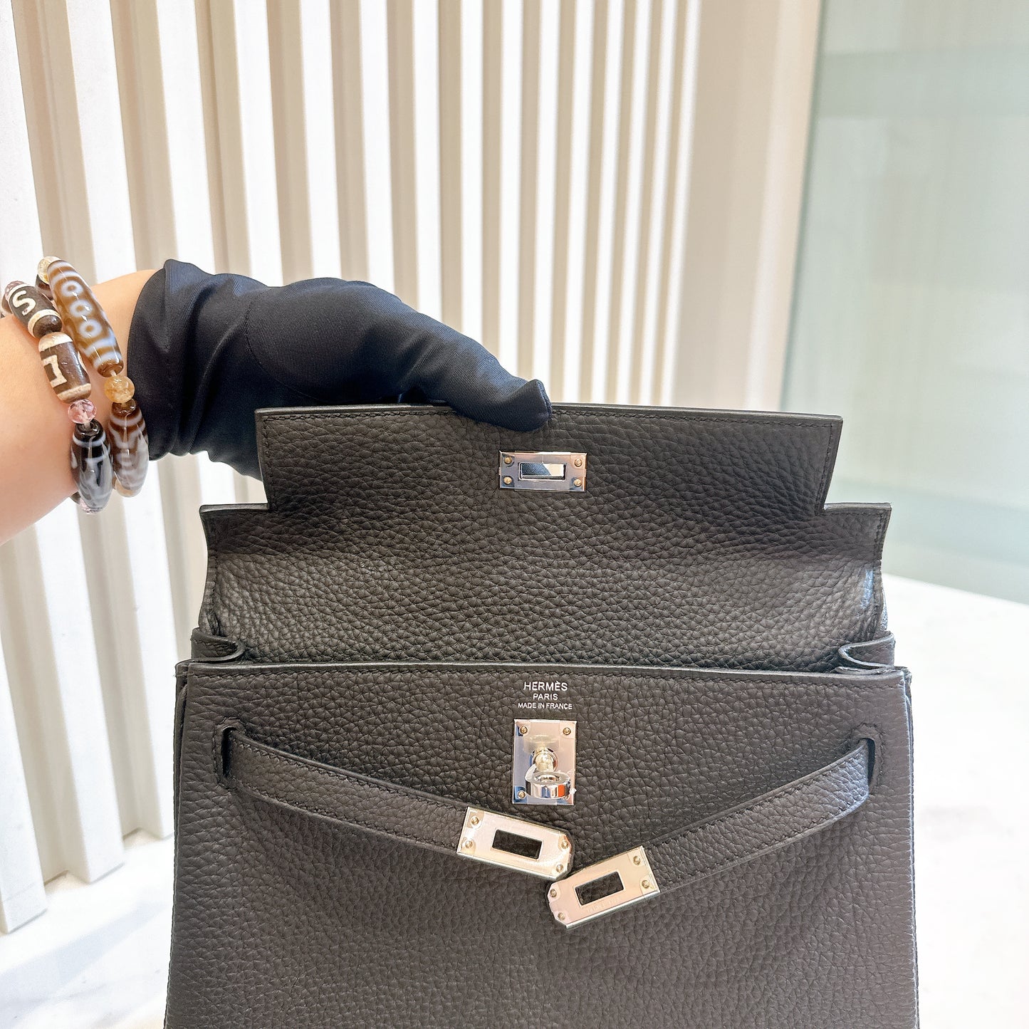 Hermes Kelly 25 Togo in Noir PHW