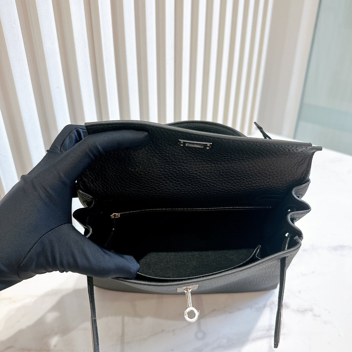 Hermes Kelly 25 Togo in Noir PHW