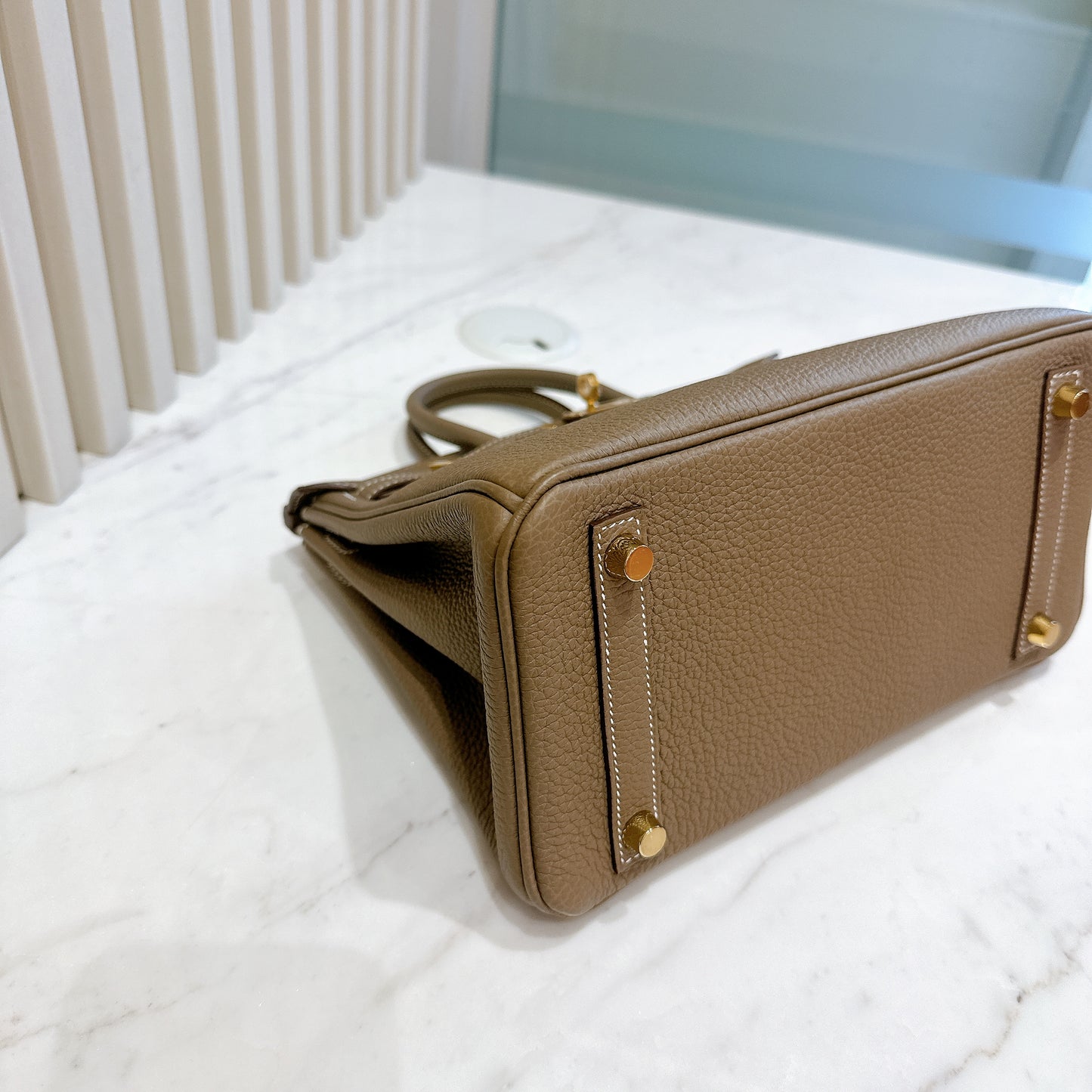 Hermes Birkin 25 Togo in Etoupe GHW