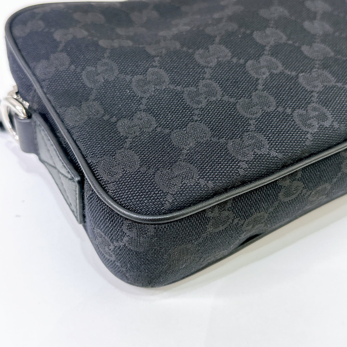Gucci Canvas Crossbody Bag in Black