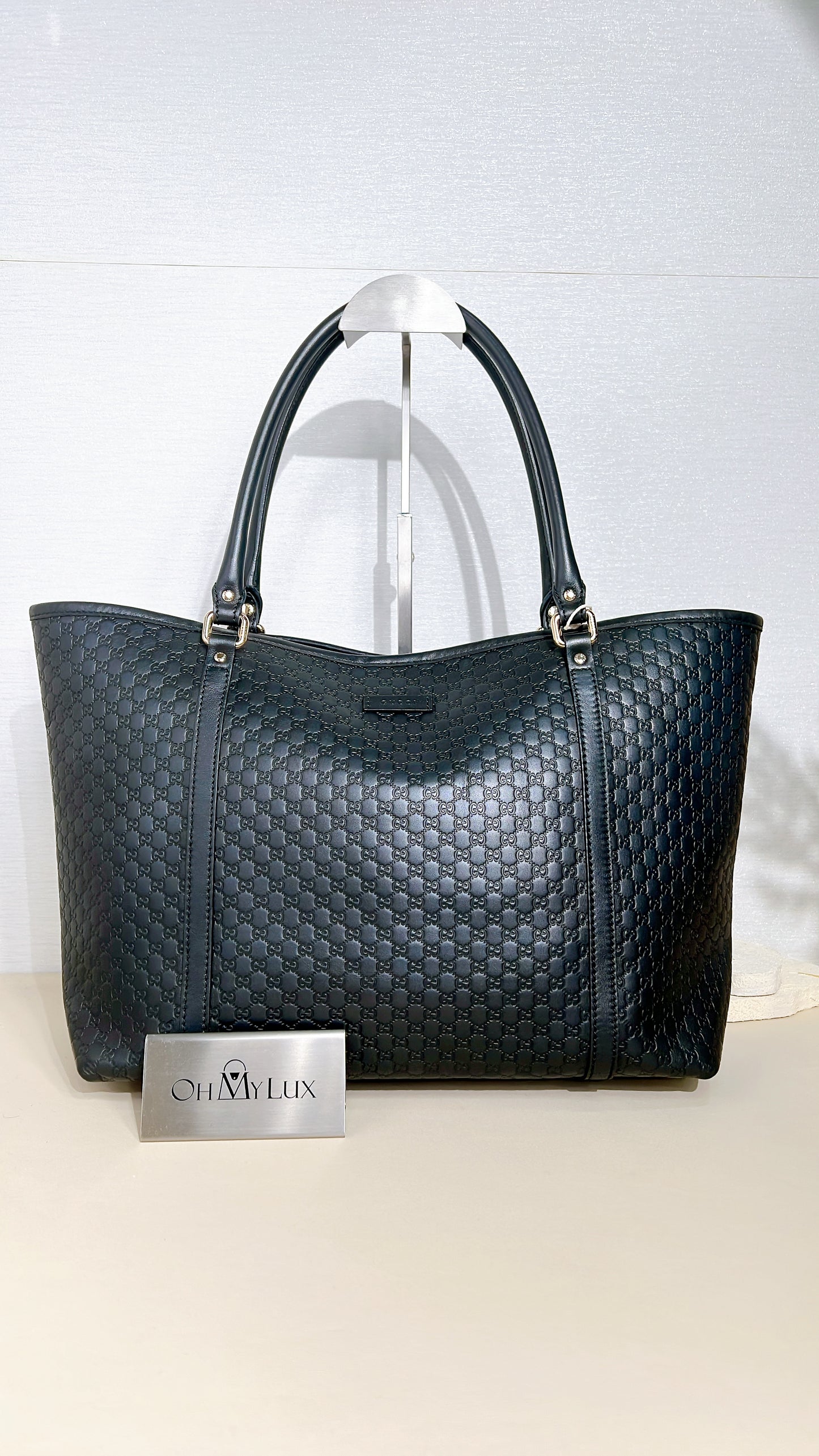 Gucci Micro Guccisima Tote in Black