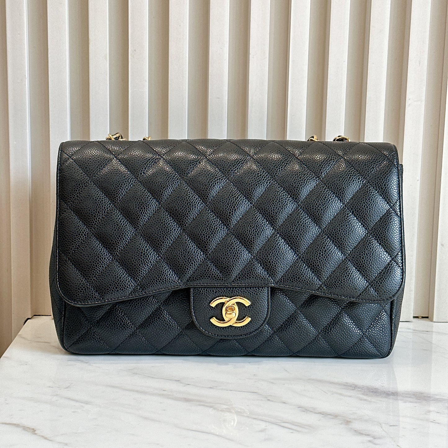 Chanel Classic Flap Jumbo Caviar Black in GHW