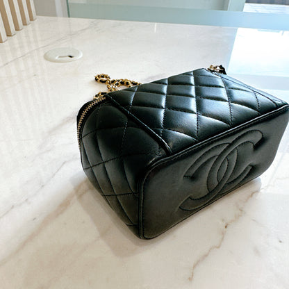 Chanel Vanity Case Black With Pearl Crush