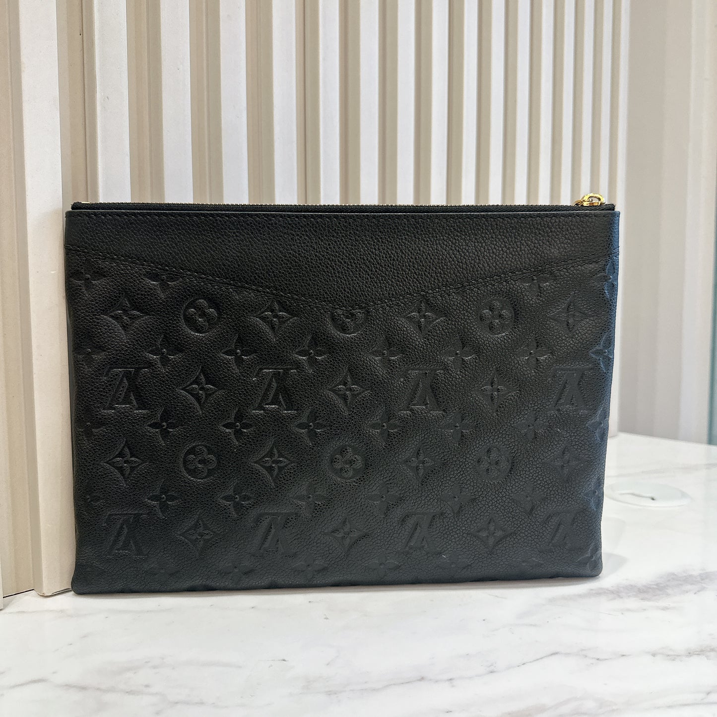 LV Daily Pouch in Black Monogram Empriente