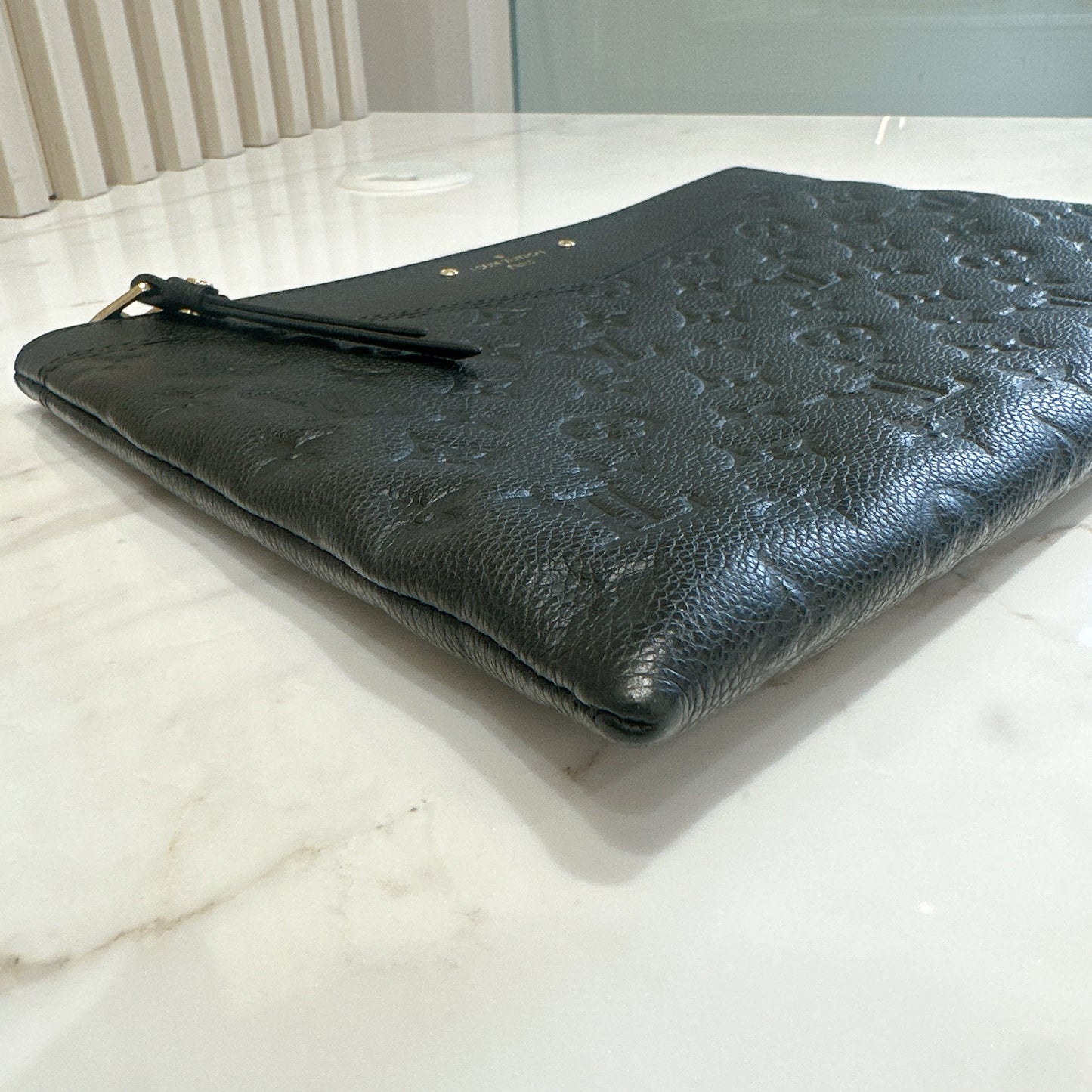 LV Daily Pouch in Black Monogram Empriente