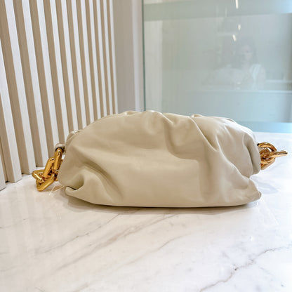 Bottega Veneta The Chain Pouch in White