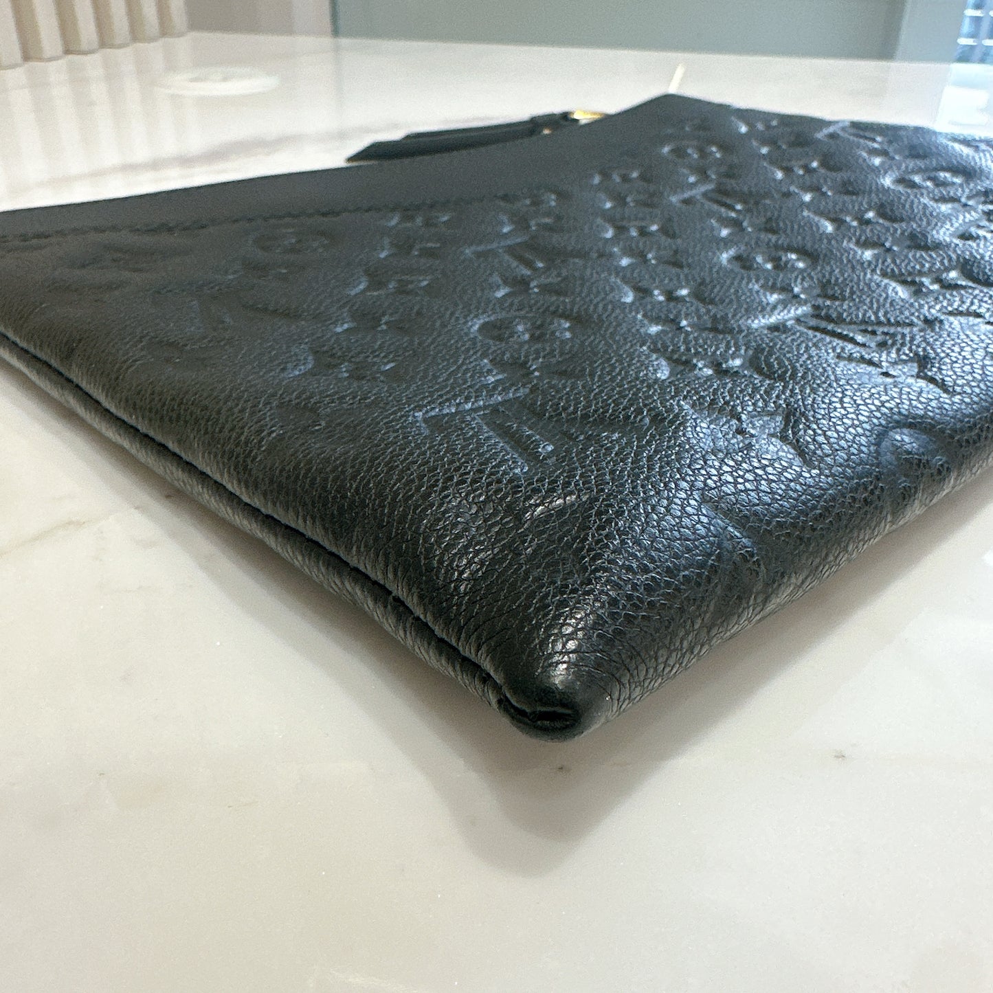 LV Daily Pouch in Black Monogram Empriente