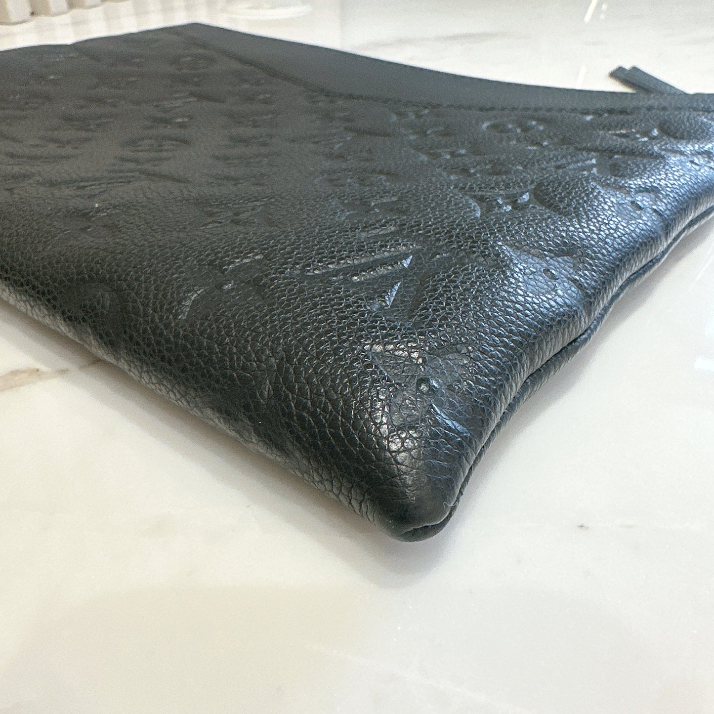 LV Daily Pouch in Black Monogram Empriente