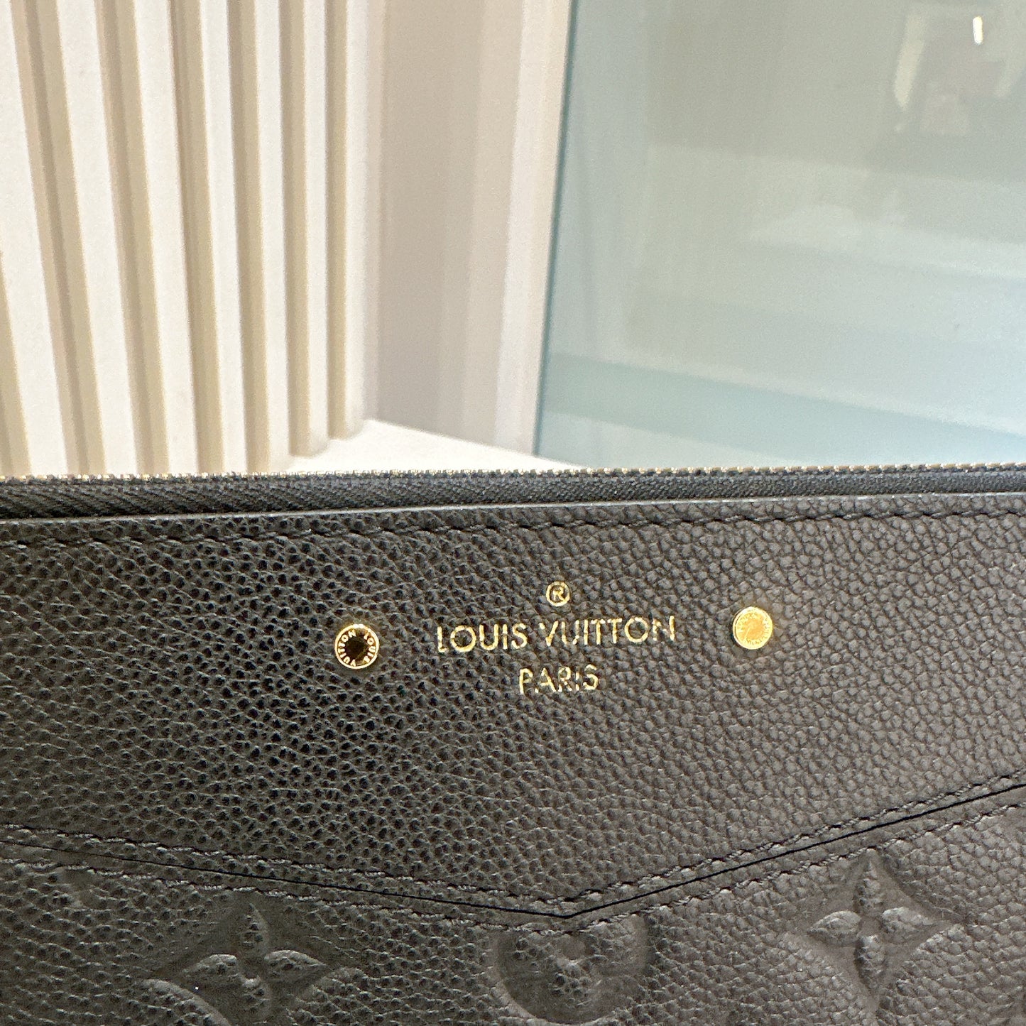 LV Daily Pouch in Black Monogram Empriente