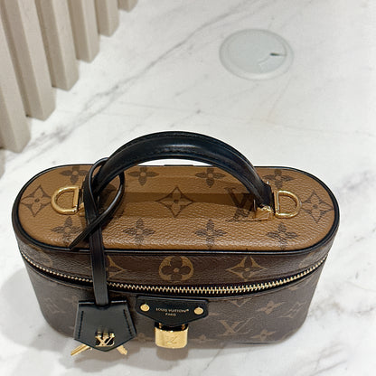 LV Vanity Chain Pouch