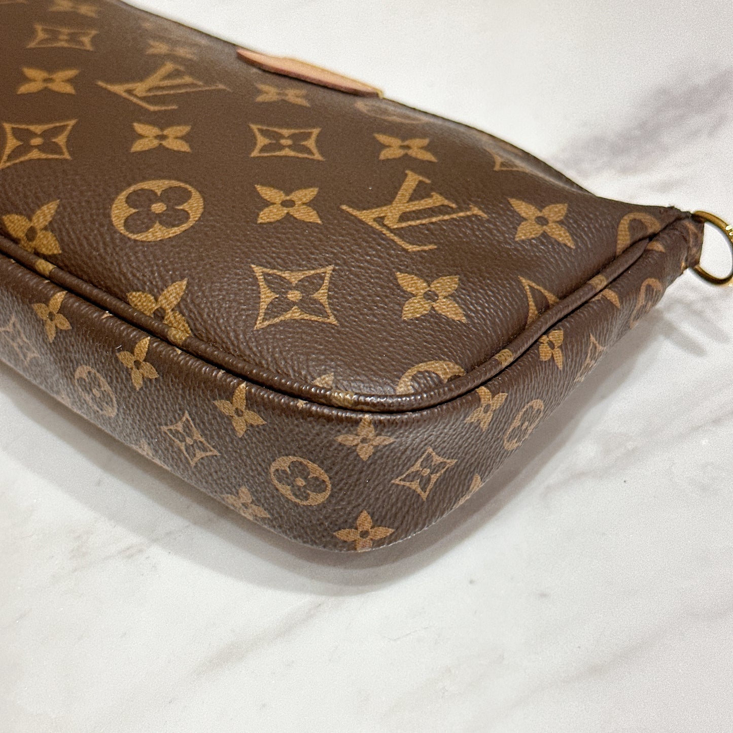 LV Multi Pochette in Pink