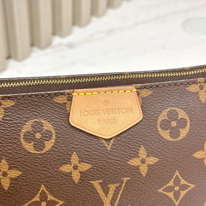 LV Multi Pochette in Pink