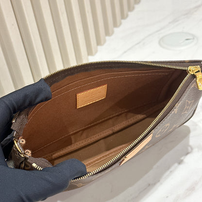 LV Multi Pochette in Pink