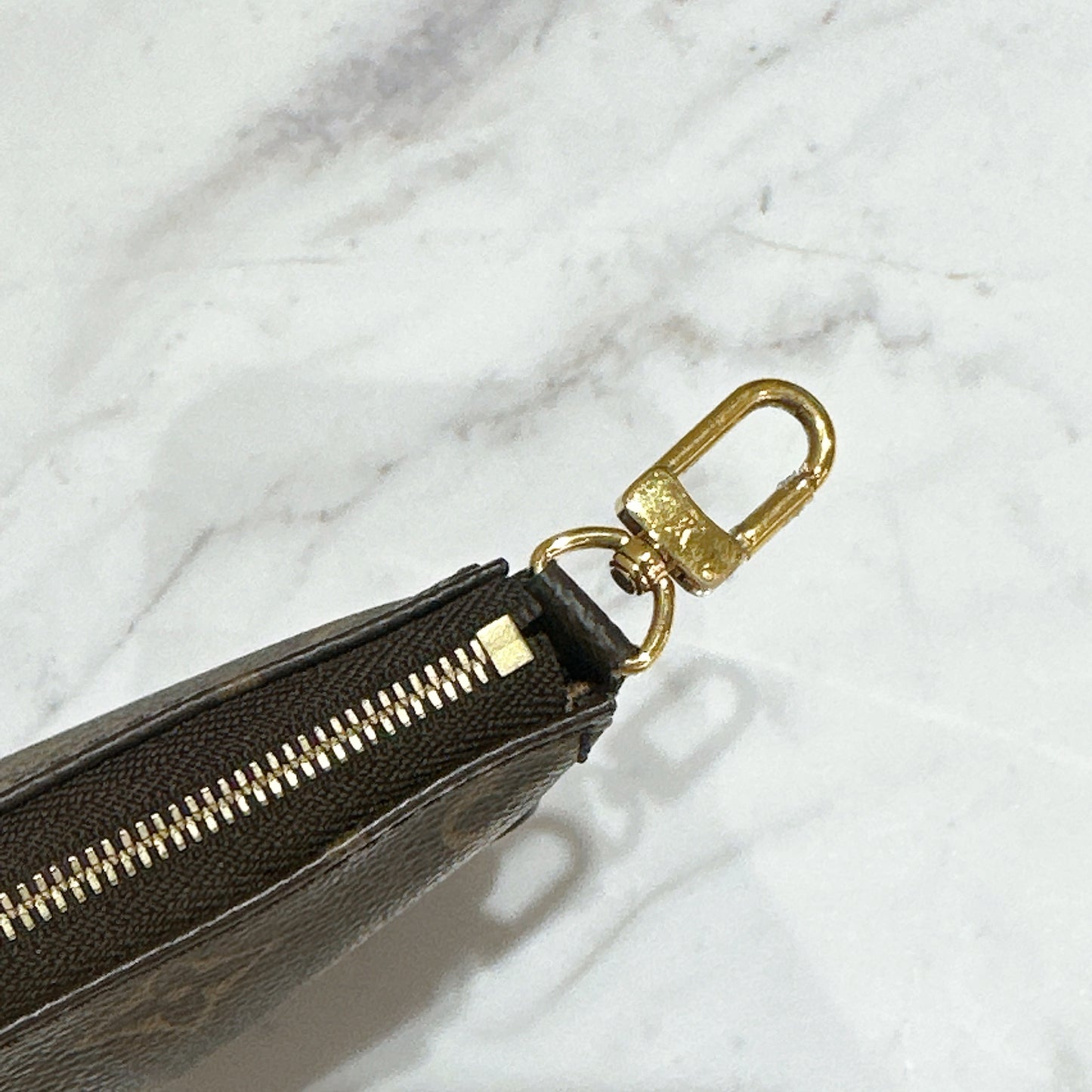 LV Multi Pochette in Pink
