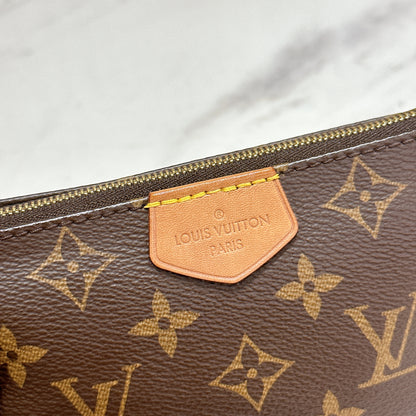 LV Multi Pochette in Pink
