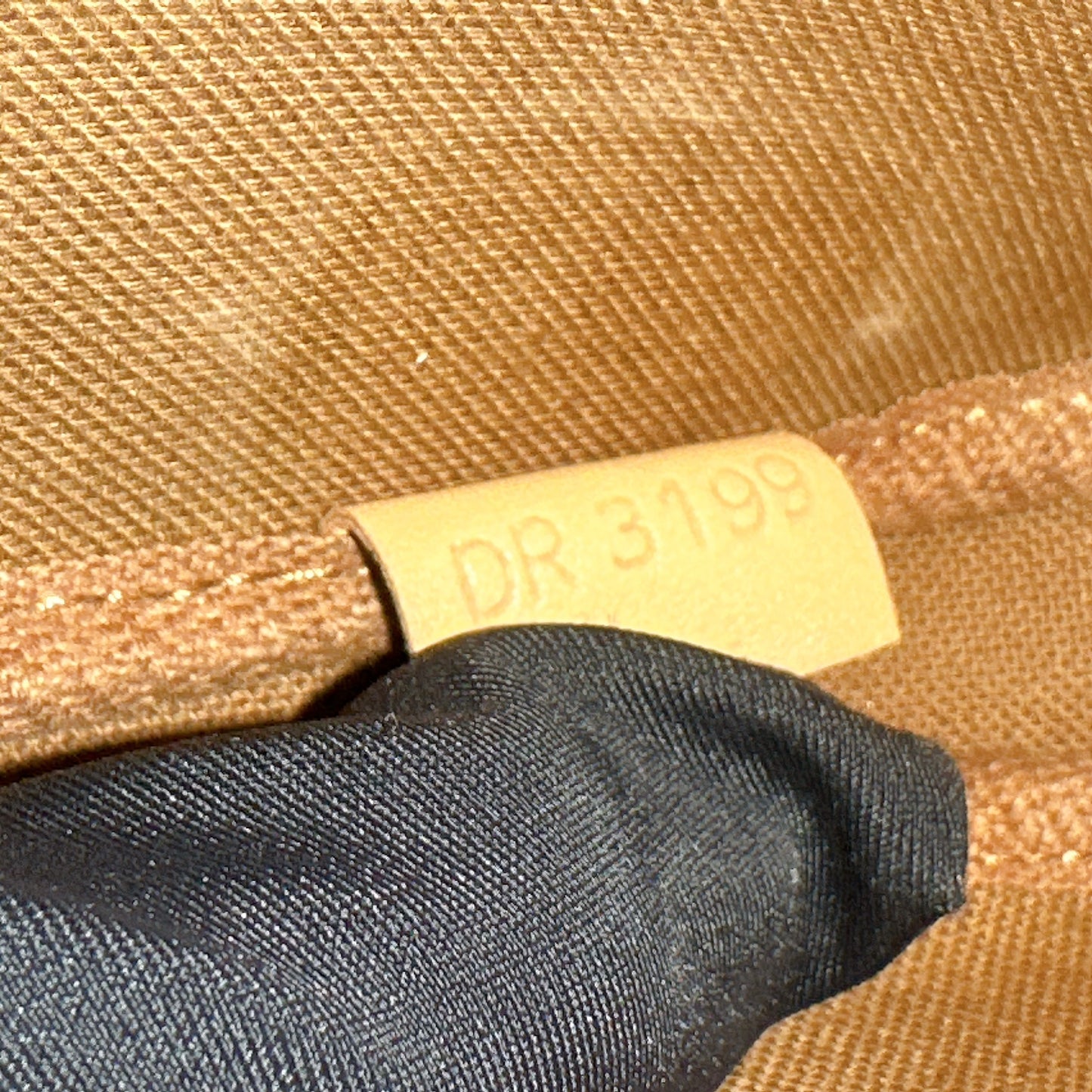 LV Multi Pochette in Pink
