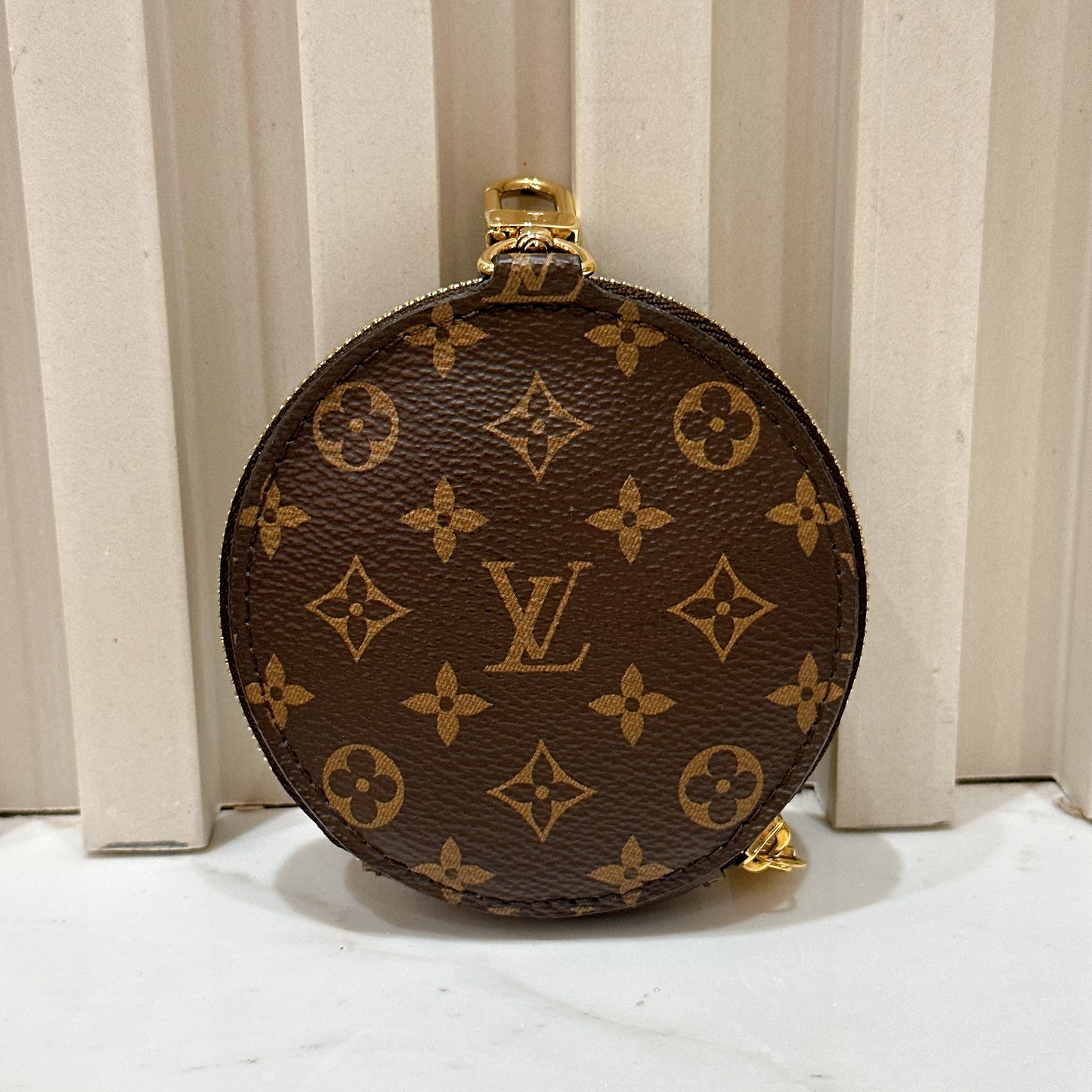 LV Multi Pochette in Pink