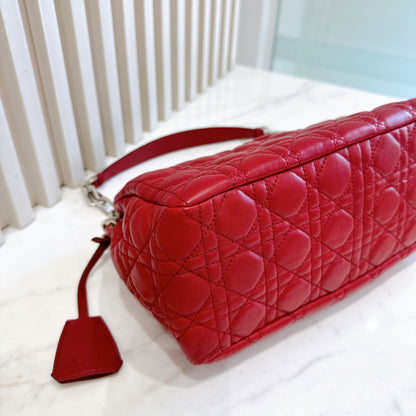 Dior New Lock in Red
