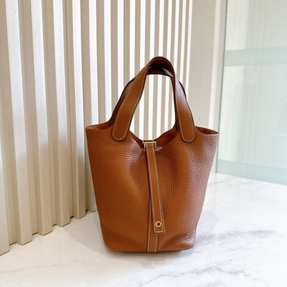 Hermes Picotin 18 in Gold