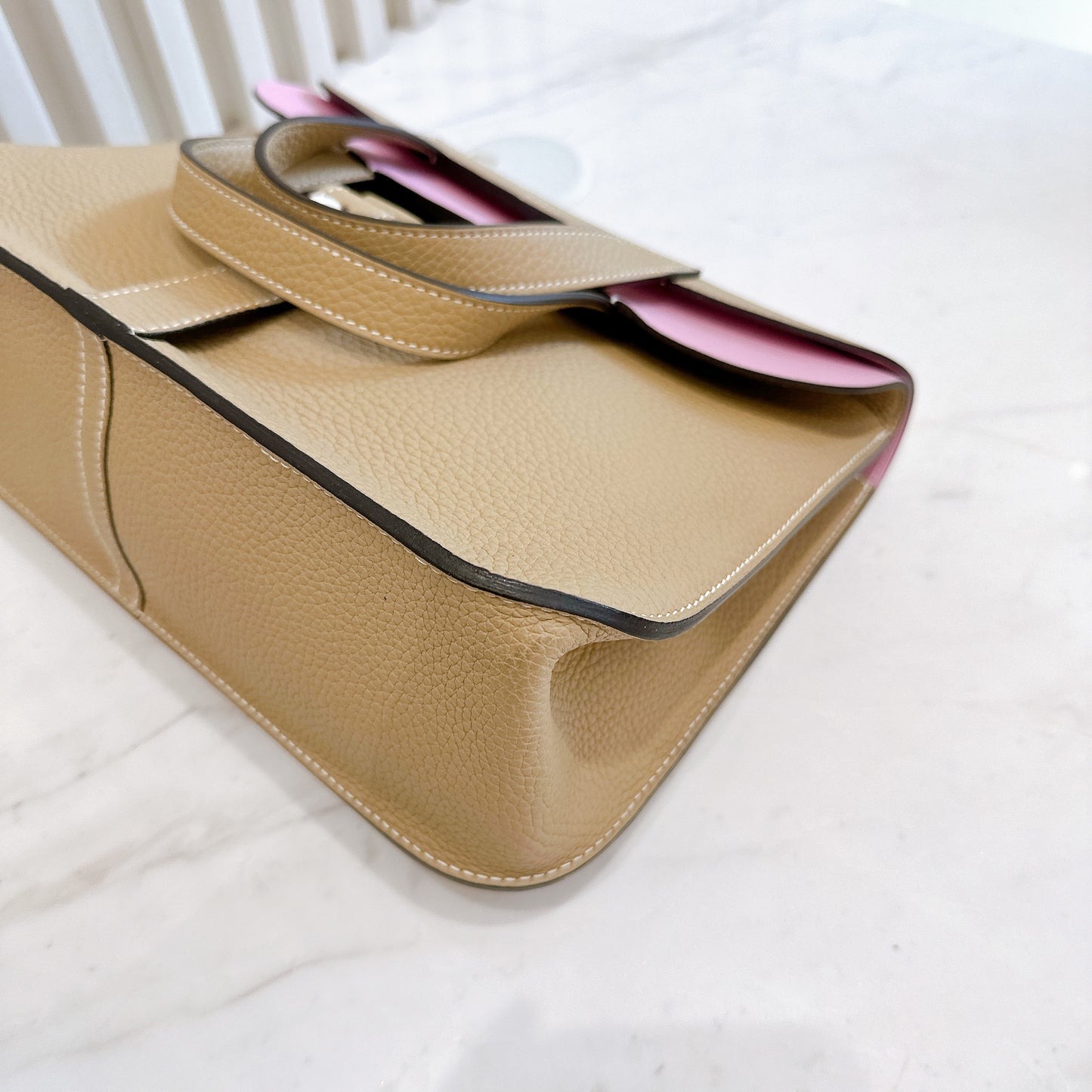Hermes Halzan Verso 31 in Clemence Leather