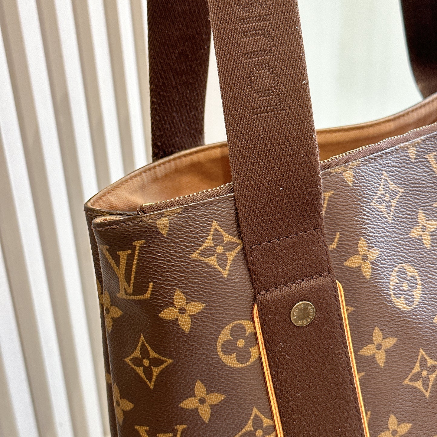 LV Monogram Cabas Beaubourg
