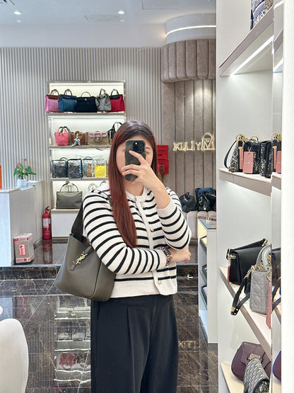 YSL  5 À 7 Small Bag in Green