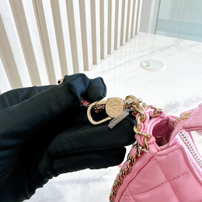 Chanel 22P Loop Hobo in Pink