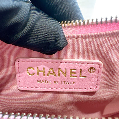 Chanel 22P Loop Hobo in Pink