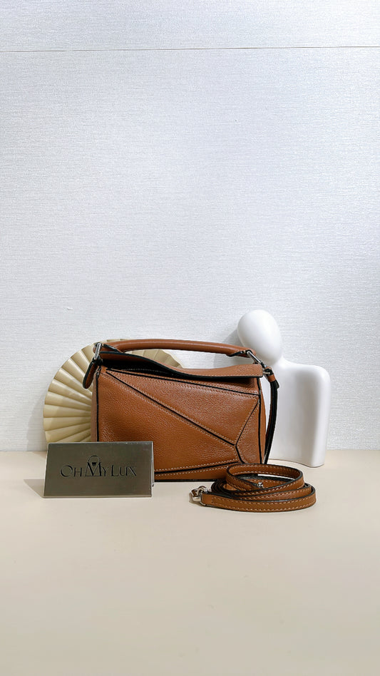 Loewe Mini Puzzle in Tan