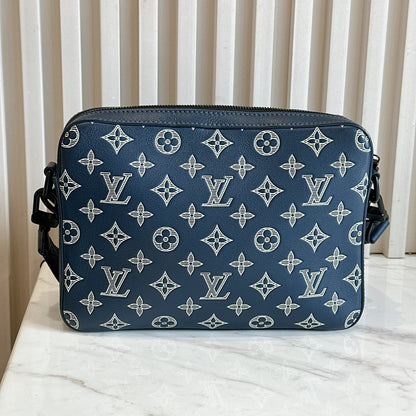 LV Trio Messenger in Shadow Leather