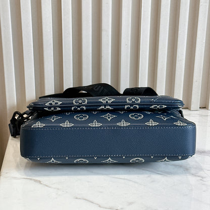 LV Trio Messenger in Shadow Leather