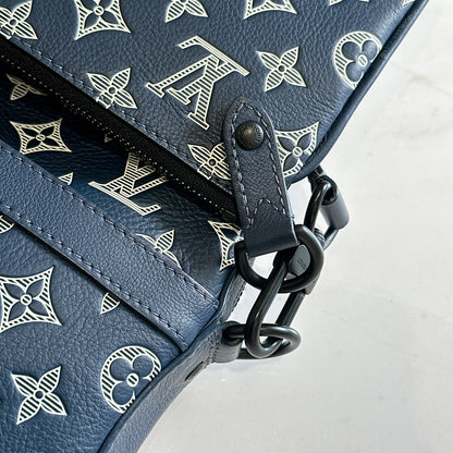 LV Trio Messenger in Shadow Leather