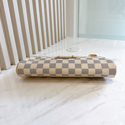 LV Eva Clutch in Damier Azur