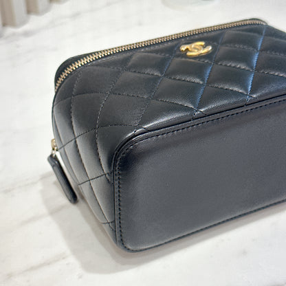 Chanel Vanity Case GHW with Pearl Crush