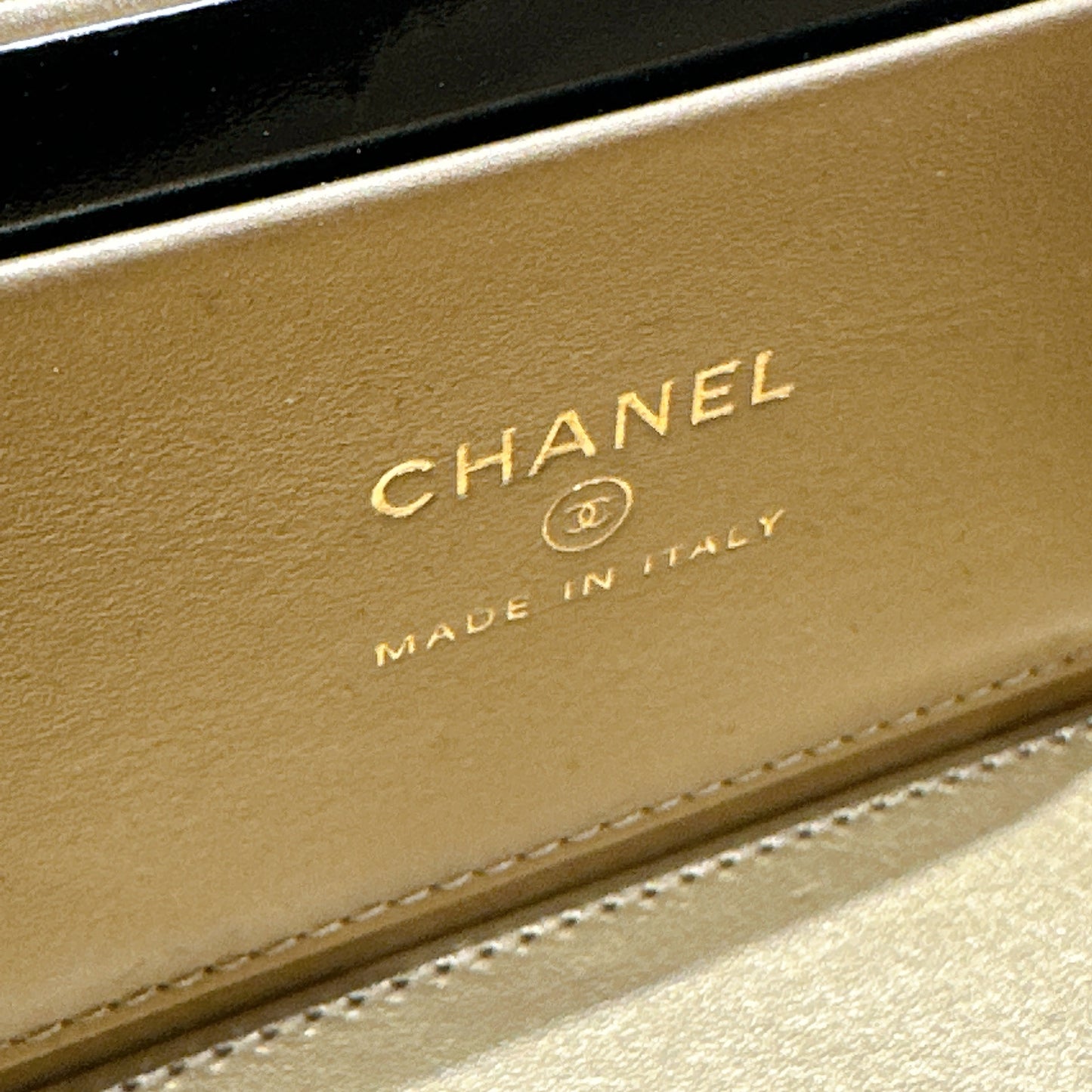 Chanel Vanity Case GHW with Pearl Crush