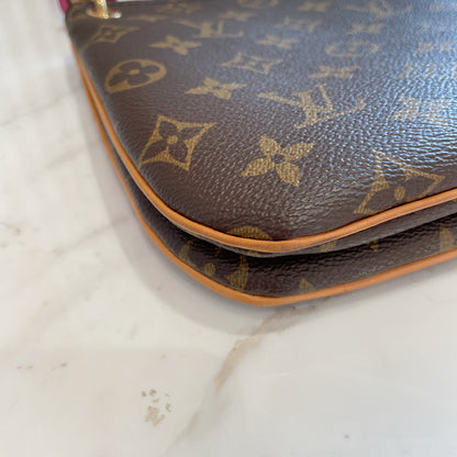 LV Monogran Lorette